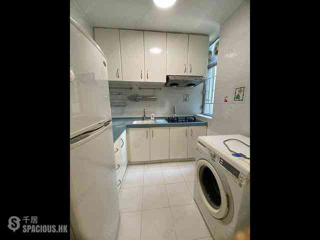 Sai Wan Ho - Grand Promenade Block 3 03
