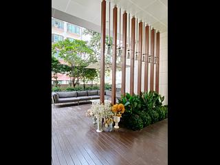 Wan Chai - The Avenue Phase 2 Block 2 02