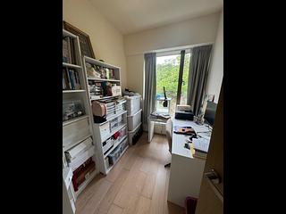 Shau Kei Wan - Island Garden Block 3 06