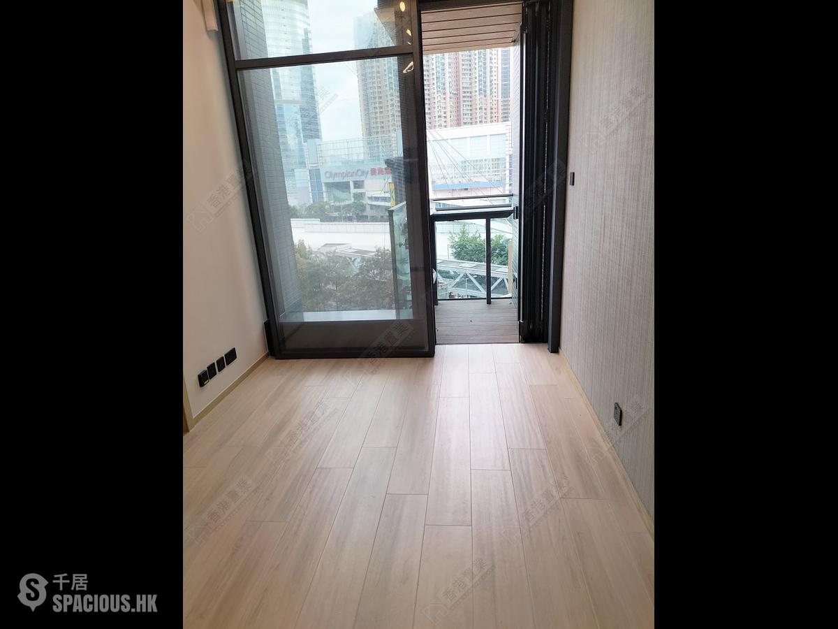Tai Kok Tsui - Square Mile Phase 4 The Quinn・Square Mile Tower 2 01