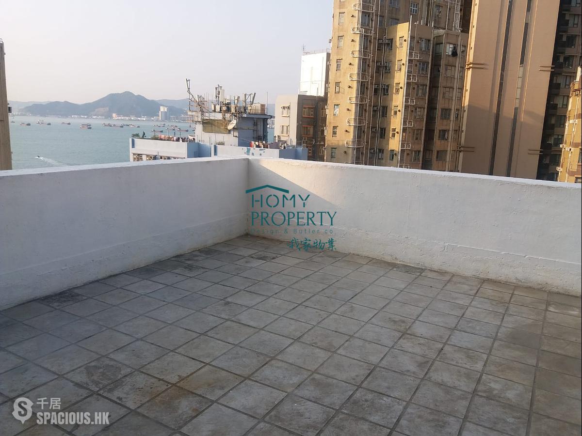 Shek Tong Tsui - Sun Shing Building 01