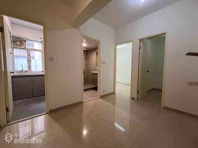 Sheung Wan - 15-19A, Upper Lascar Row 04