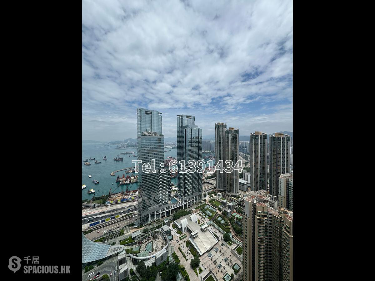 West Kowloon - The Arch Sun Tower (Block 1A) 01