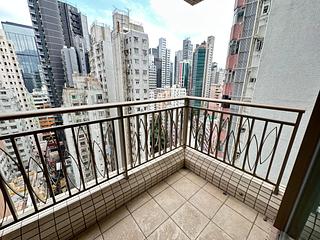 Wan Chai - The Zenith 04