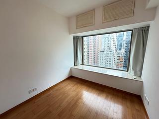 Wan Chai - The Zenith 05