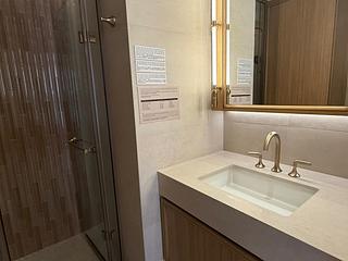 Wong Chuk Hang - The Southside Phase 5A Deep Water Pavilia 10