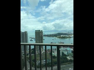 大角咀 - 君滙港 02