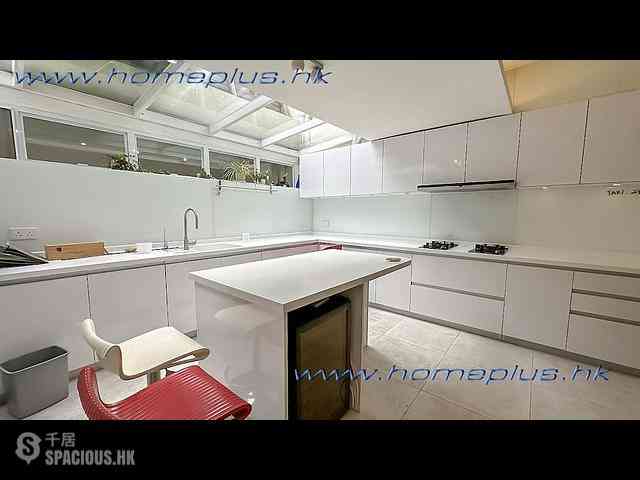 Clear Water Bay - Golden Villa 05