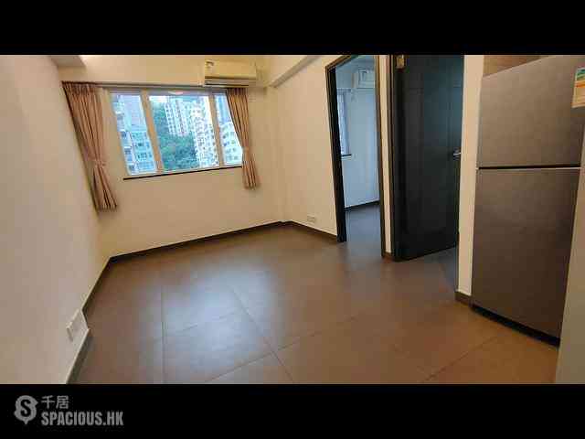 Kennedy Town - Sands House 02