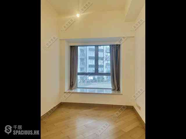 Tai Kok Tsui - Imperial Cullinan Seaview (Tower 2) 04