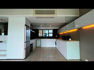 Discovery Bay - Discovery Bay Phase 13 Chianti 02