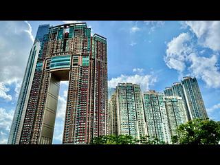 West Kowloon - The Arch 06