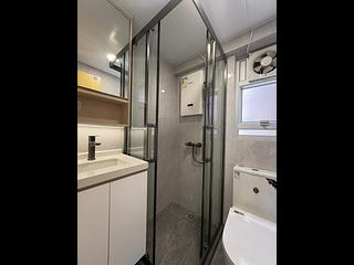 Ap Lei Chau - South Horizons Phase 3 04