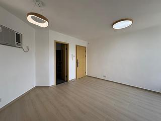 Ap Lei Chau - South Horizons Phase 3 17