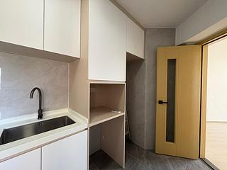 Ap Lei Chau - South Horizons Phase 3 18