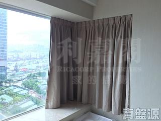 West Kowloon - The Waterfront Phase 1 Block 1 08
