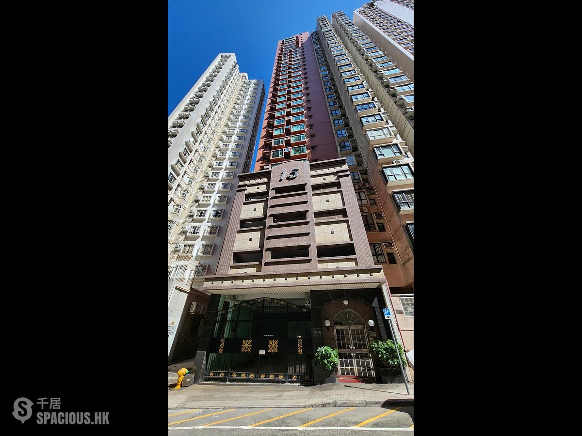 Happy Valley - Palm Court 01
