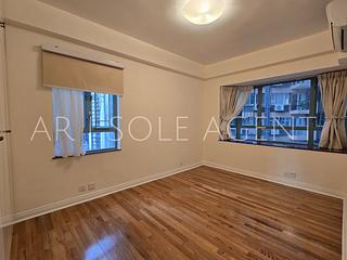 Mid Levels Central - Goldwin Heights 05
