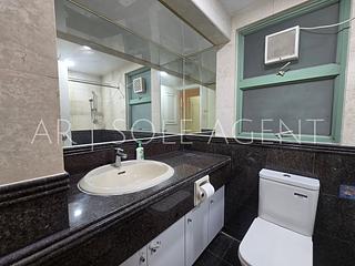 Mid Levels Central - Goldwin Heights 09