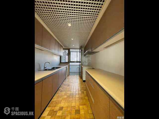 Tai Tam - Hong Kong Parkview Parkview Crescent 05