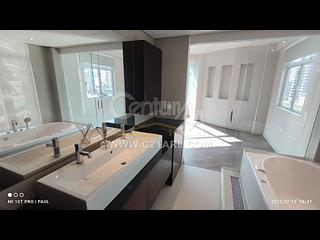 Happy Valley - Race Course Mansion 14