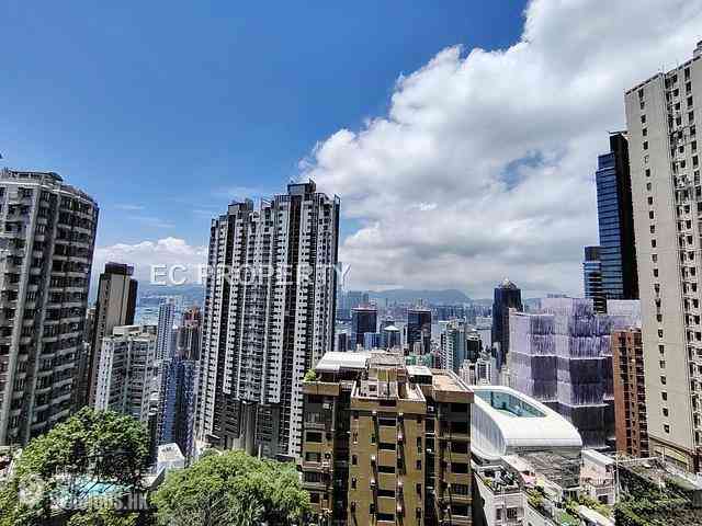 Mid Levels West - Fairmont Gardens 01
