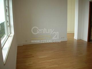 The Peak - La Hacienda Block B 04