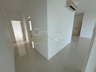 Repulse Bay - Repulse Bay Villa Block 76, Repulse Bay Road 17