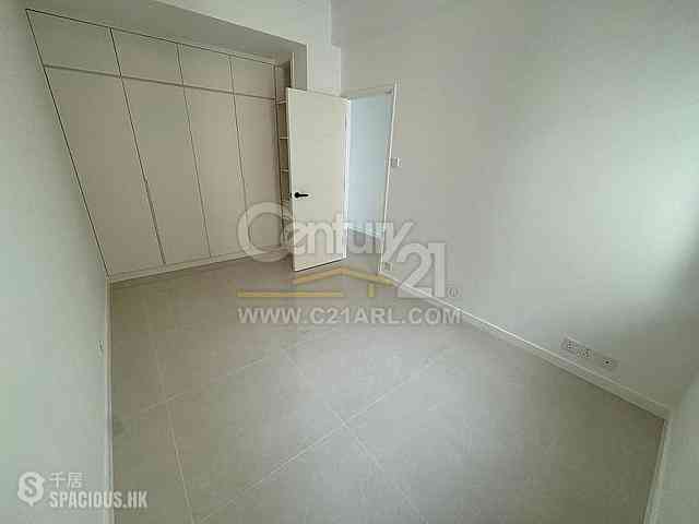 Repulse Bay - Repulse Bay Villa Block 76, Repulse Bay Road 18
