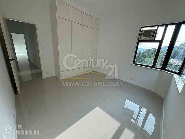 Repulse Bay - Repulse Bay Villa Block 76, Repulse Bay Road 19