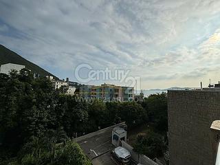 Repulse Bay - Repulse Bay Villa Block 76, Repulse Bay Road 15