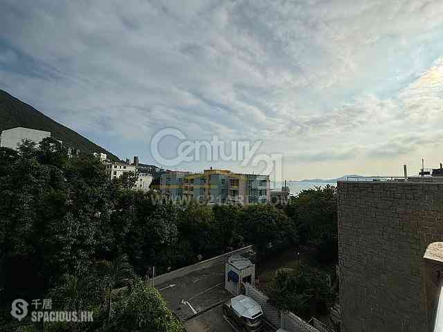 Repulse Bay - Repulse Bay Villa Block 76, Repulse Bay Road 15