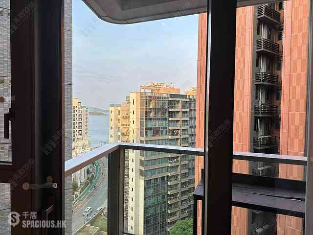 Pak Shek Kok - Solaria Tower 8 01