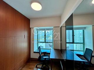 Wan Chai - Royal Court 06