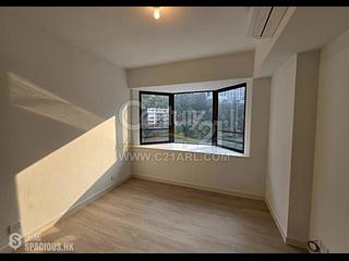 Mid Levels Central - Estoril Court 08
