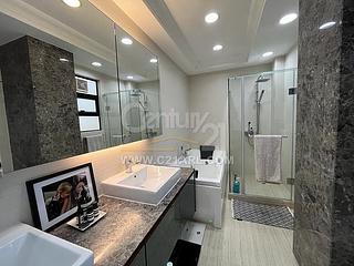 Repulse Bay - The Somerset 14