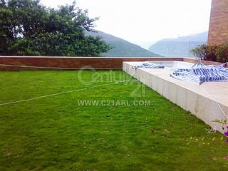 Repulse Bay - The Somerset 16