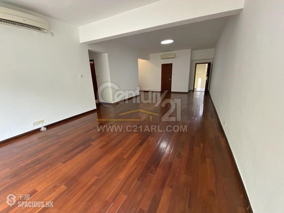 Repulse Bay - 98, Repulse Bay Road 01