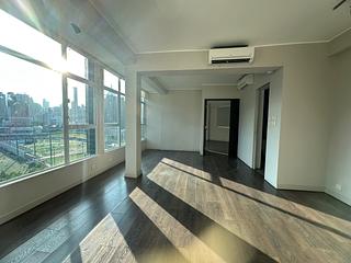 Happy Valley - Race Course Mansion 05