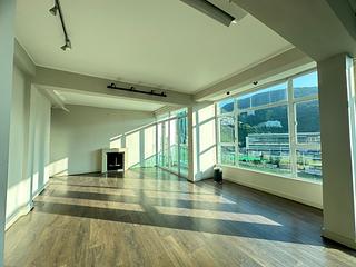 Happy Valley - Race Course Mansion 16