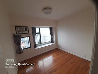 Mid Levels Central - Robinson Place Block 2 05