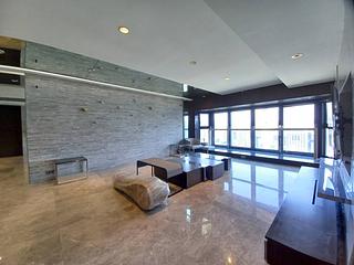 Mid Levels Central - Kennedy Heights 04