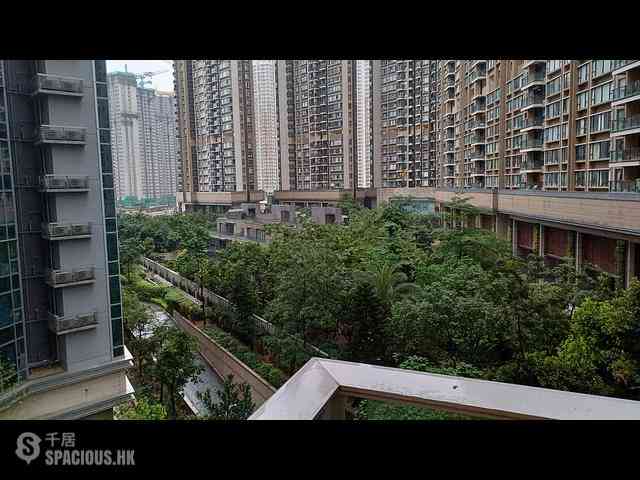 Tung Chung - Century Link Phase 1 Tower 5B 08