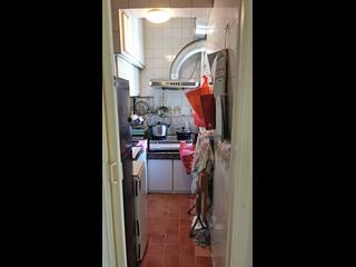 Sai Ying Pun - Cheung Ling Mansion 02