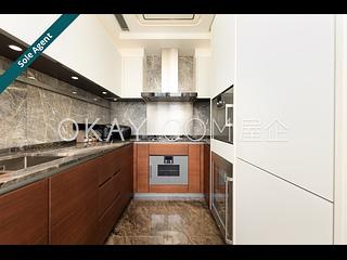 Ho Man Tin - Grand Homm 11