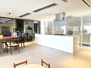 Clear Water Bay - Dragon Lake Villa 05