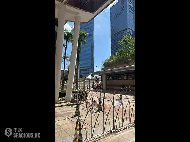 West Kowloon - The Waterfront Phase 1 Block 1 02