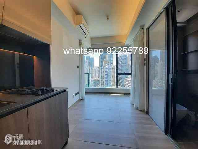 Sai Ying Pun - One・Artlane 01