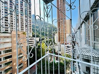 Wan Chai - Phoenix Court 07