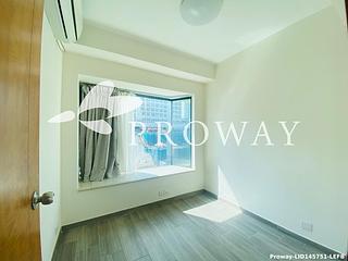 Kennedy Town - University Heights 08